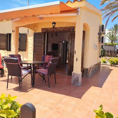 One Bedroom Bungalow With Shared Pool And Wifi At Maspalomas 1 Km Away From The Beach *